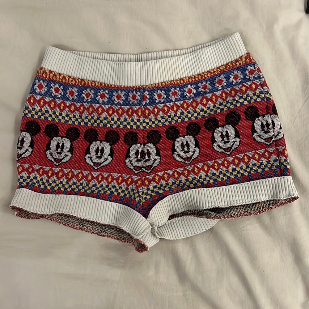 Zara x Disney Mickey Mouse Fair Isle Knit Shorts Red Blue Cream Size Large